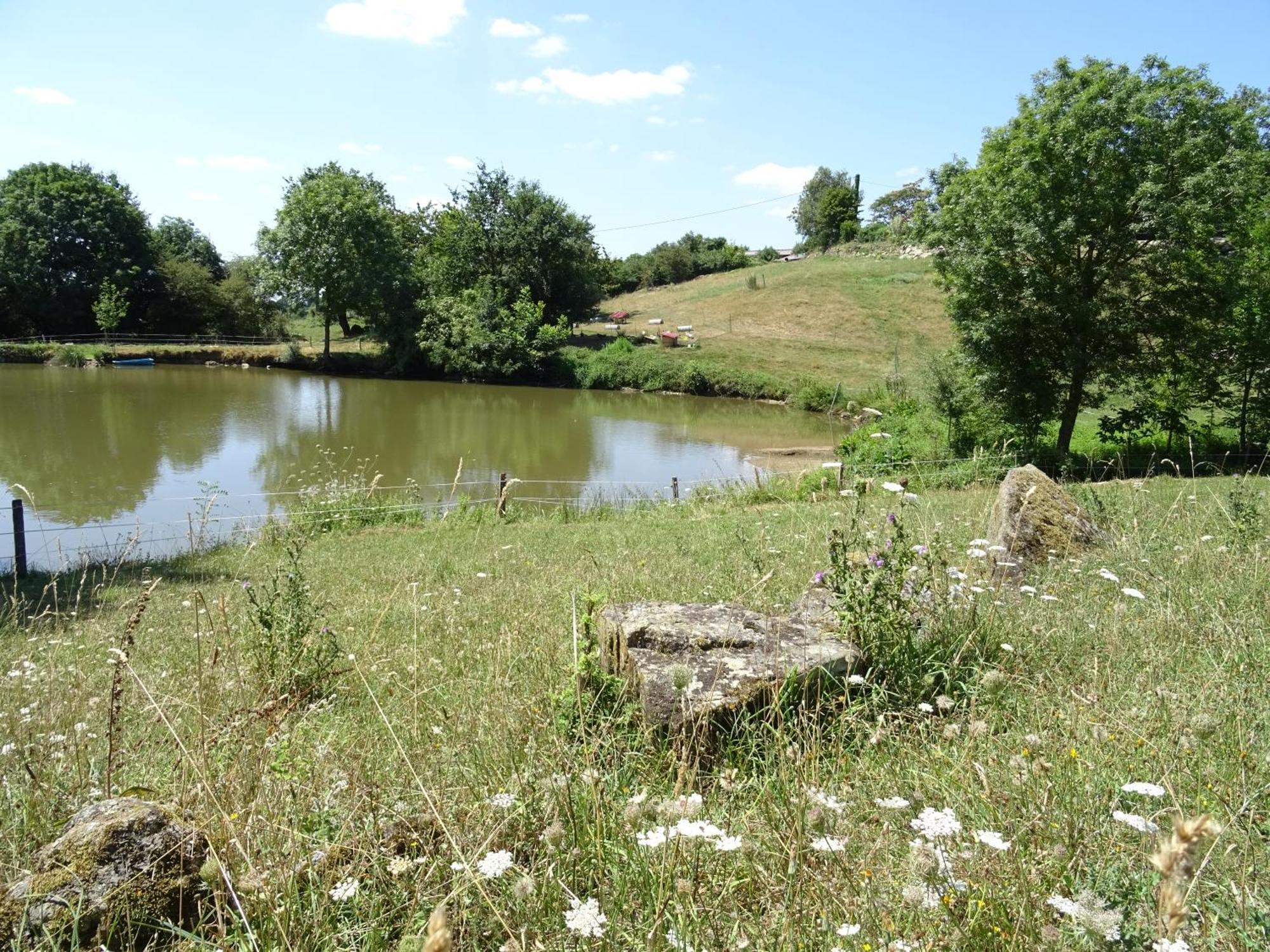 Terre Et Eau La Chambre D'Hotes Du Jardinier Sevremont Exteriör bild